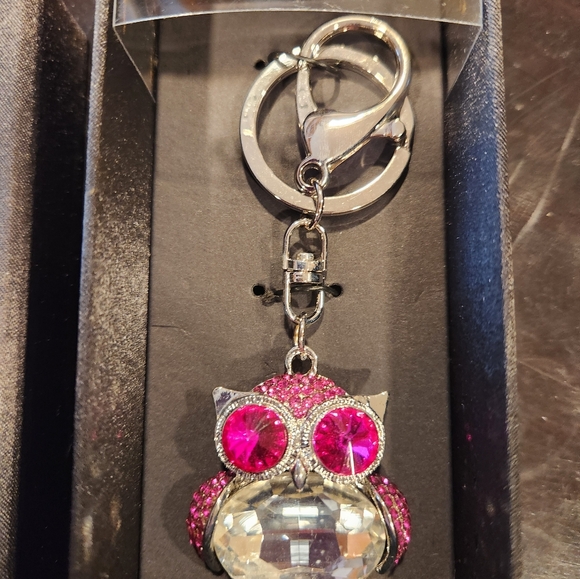 Only key chain - Picture 2 of 3